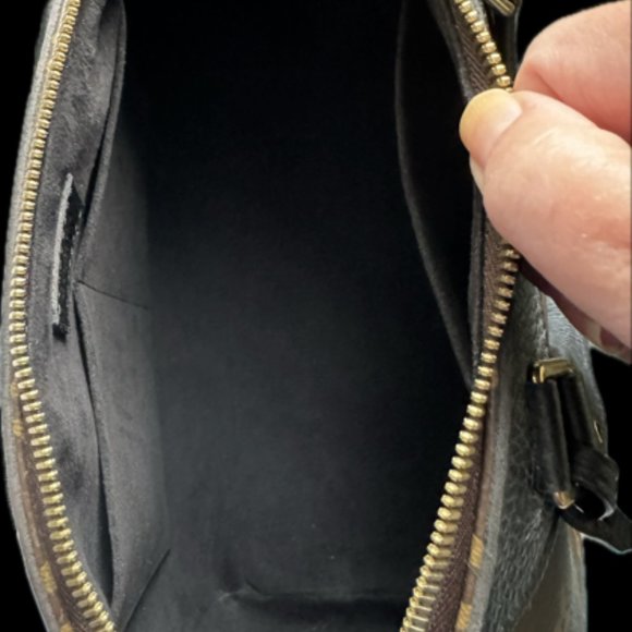 LOUIS VUITTON Monogram Retiro NM Noir Purse - Picture 10 of 10